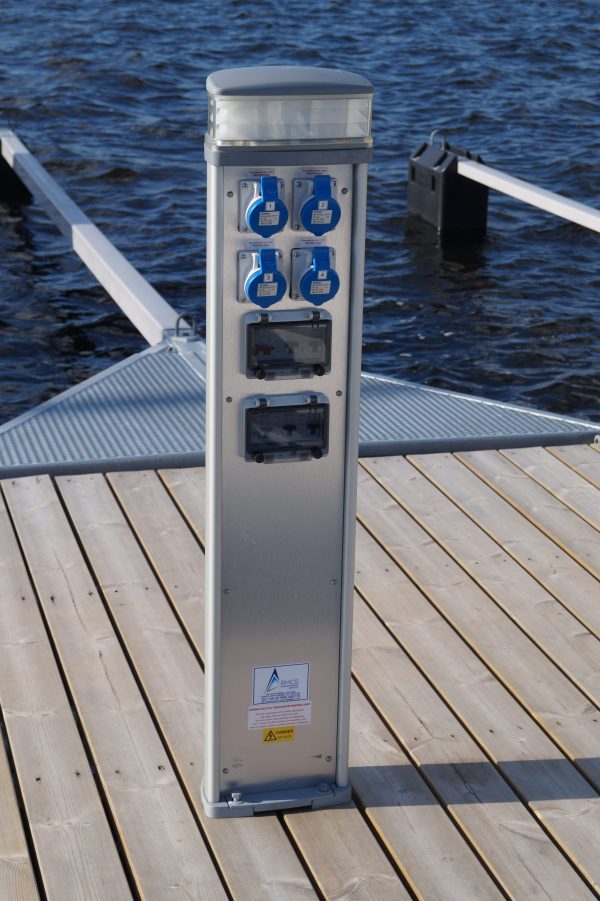 Elstolpe, 4st eluttag med LED belysning och vattenkran - Bild 11