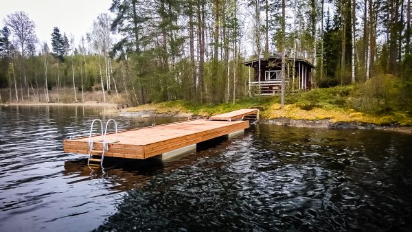 Trä/betong Brygga TB12