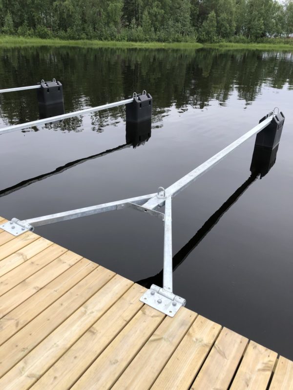 Båtbom Vega 4 meter